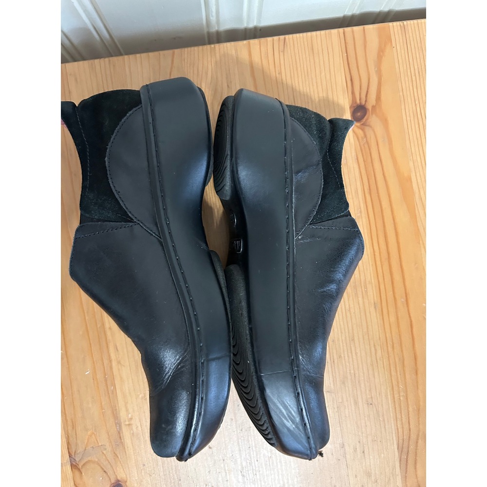 Naot Women Black Leather Slip On Comfort Shoes Size 36 US 5.5/6 Made in Israel - Picture 4 of 7